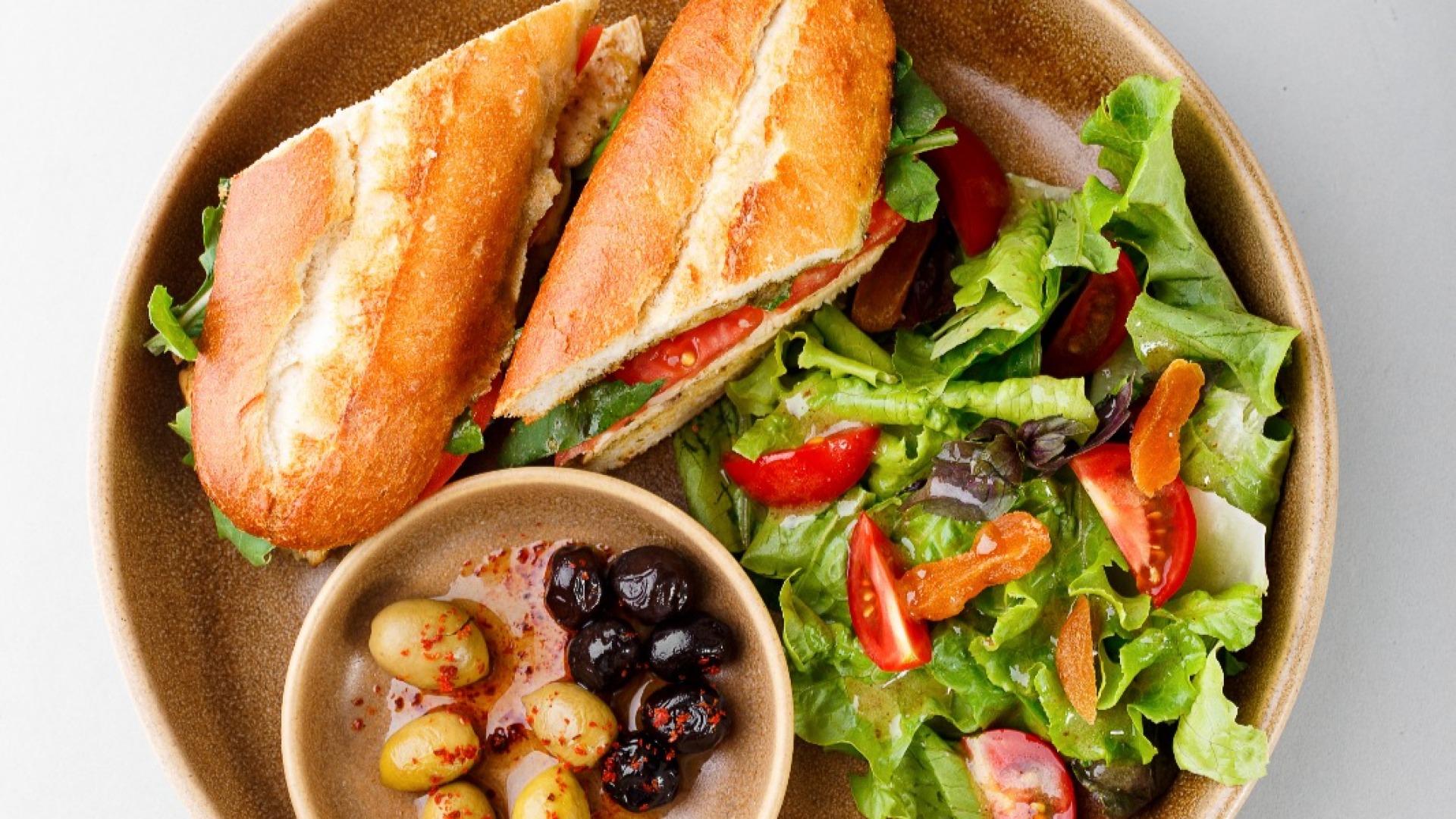 Smoked salmon sandwich